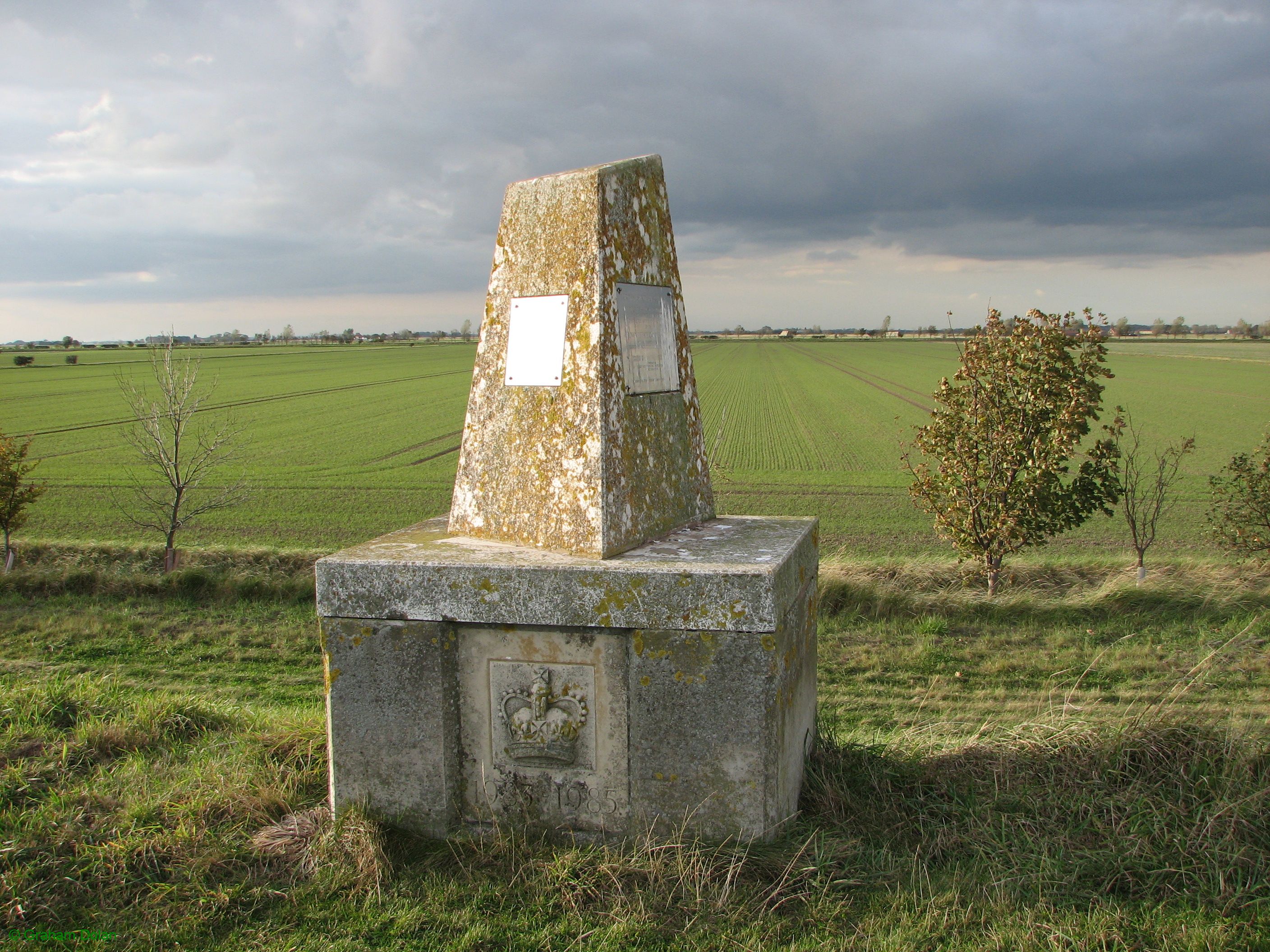 Greenwich Meridian Marker; England; East Yorkshire; Sunk Island